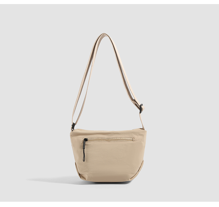 Large capacity lightweight diagonal cross bag